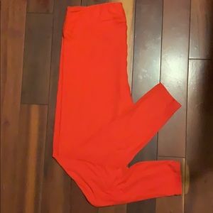TC Lularoe Red Leggings brand new